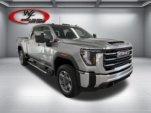 New 2026 GMC Sierra 2500 SLT AWD/4WD image 3
