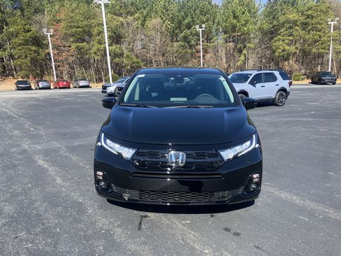 New 2026 Honda Odyssey Elite image 3