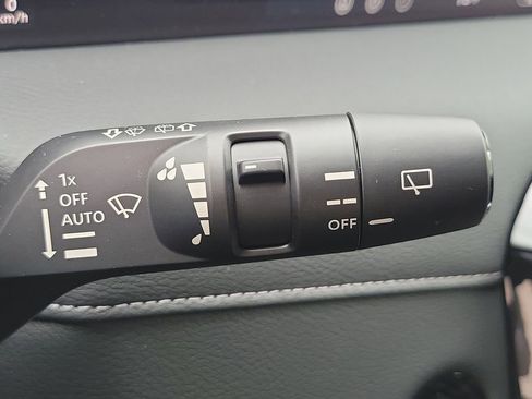 New 2026 Nissan Armada SV image 29