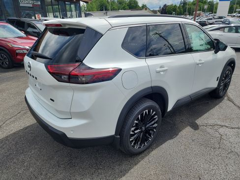 New 2026 Nissan Rogue Dark Armor AWD/4WD image 8