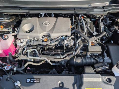 New 2026 Toyota Sienna LE FWD image 17