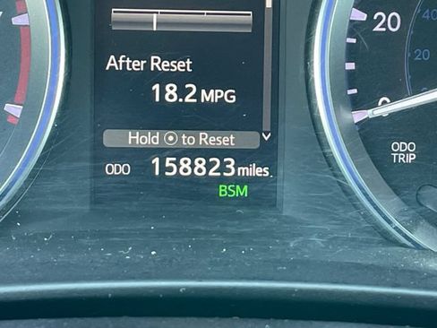 Used 2017 Toyota Highlander XLE AWD/4WD image 11