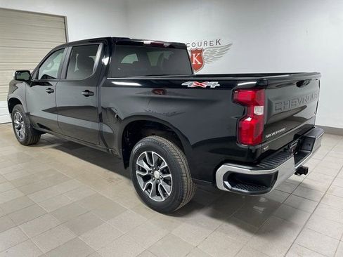 Used 2023 Chevrolet Silverado 1500 LT image 4