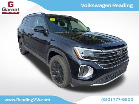 Used 2024 Volkswagen Atlas SE w/ Black Wheel Package AWD/4WD image 8