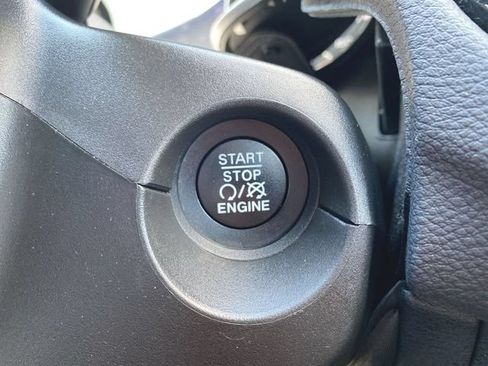 Used 2020 Jeep Compass Limited AWD/4WD image 16