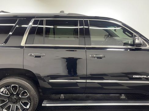 Used 2019 GMC Yukon Denali w/ Denali Ultimate Package AWD/4WD image 22