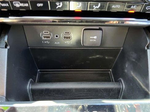 Certified 2023 Jeep Grand Cherokee L Laredo image 22