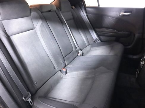 Used 2018 Dodge Charger SXT Plus w/ Blacktop Package image 34
