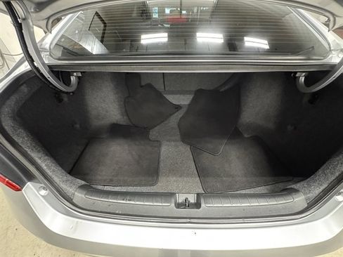 Used 2019 Honda Accord Sport image 13