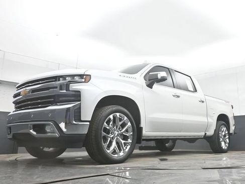 Used 2019 Chevrolet Silverado 1500 LTZ w/ LTZ Plus Package AWD/4WD image 46