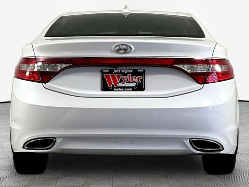 Used 2013 Hyundai Azera FWD image 5
