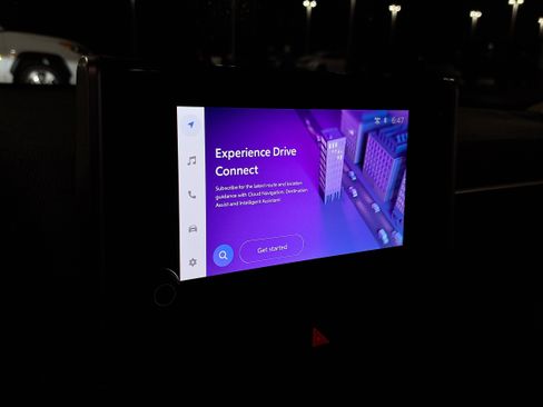 New 2025 Toyota RAV4 XLE image 27