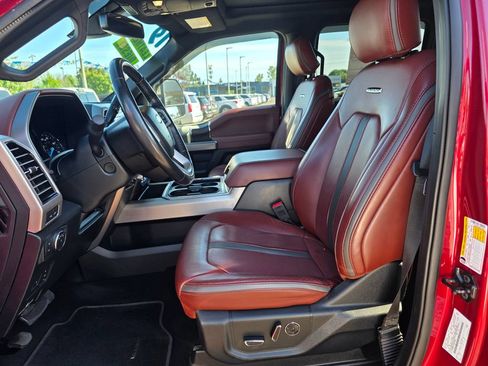 Used 2019 Ford F250 Platinum w/ Platinum Ultimate Package AWD/4WD image 4