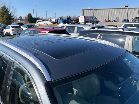 Used 2021 Hyundai Palisade Limited image 6