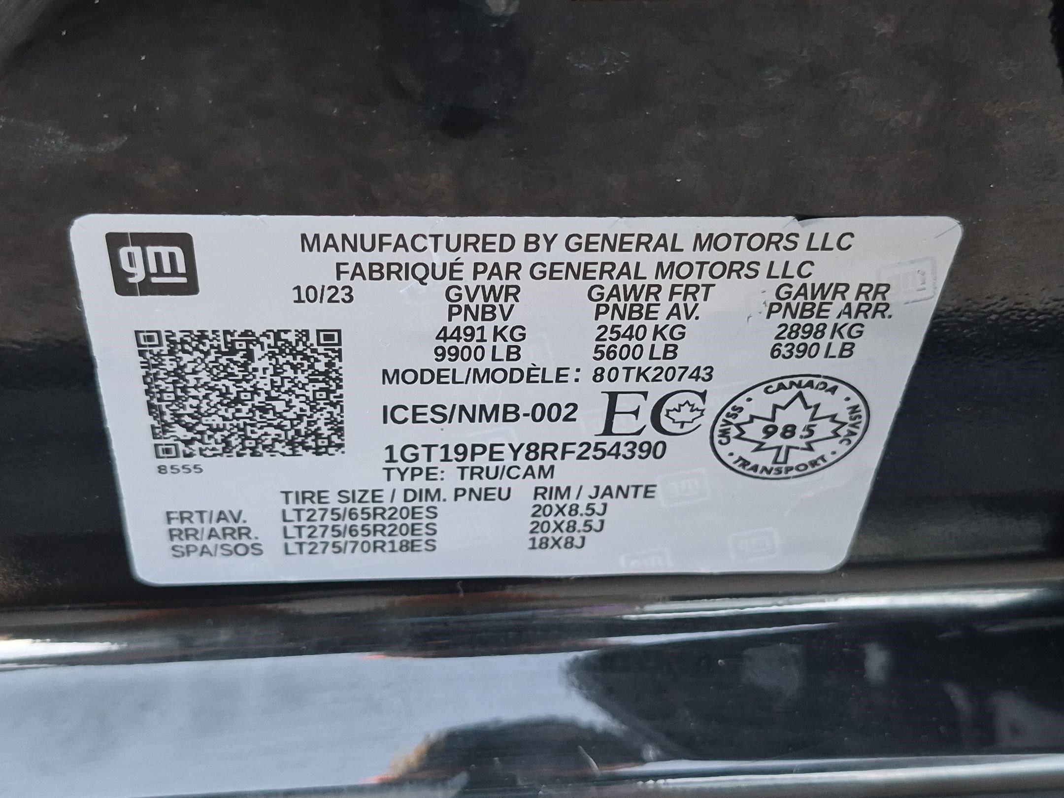 Used 2024 GMC Sierra 2500 AT4 AWD/4WD image 34