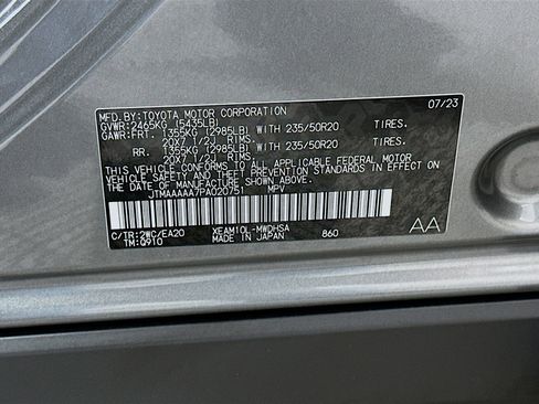 Used 2023 Toyota bZ4X Limited image 12