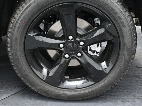 New 2025 Jeep Grand Cherokee Limited w/ Black Appearance Package image 36