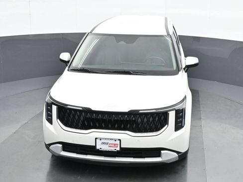 Used 2026 Kia Carnival LXS FWD image 18
