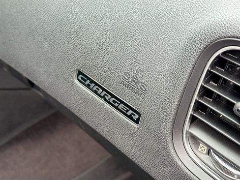 Used 2018 Dodge Charger R/T Scat Pack w/ Dynamics Package image 34