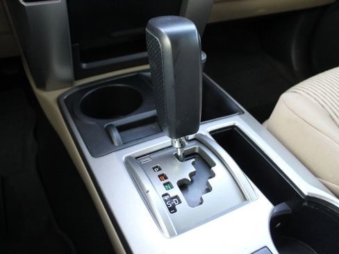 Used 2012 Toyota 4Runner SR5 w/ Convenience Pkg image 17