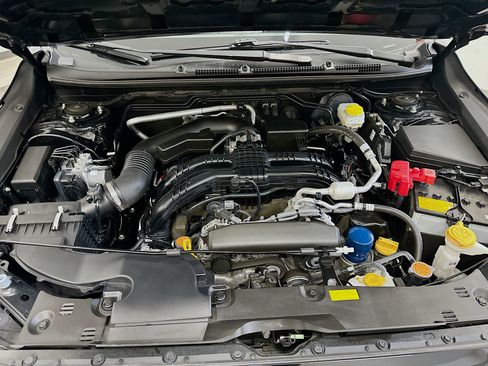 Used 2024 Subaru Crosstrek 2.0i image 33