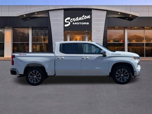 Used 2023 Chevrolet Silverado 1500 LT image 6