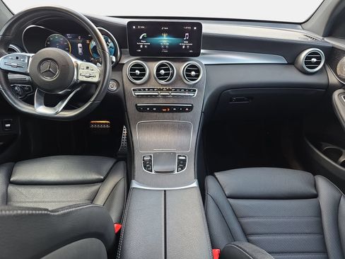 Used 2023 Mercedes-Benz GLC 300 4MATIC Coupe image 9