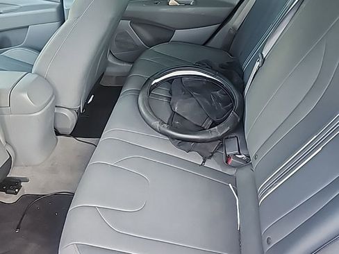 Used 2022 Hyundai Elantra SEL w/ Convenience Package image 15