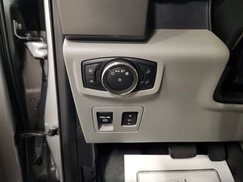 Used 2020 Ford F150 XLT w/ Equipment Group 302A Luxury image 19