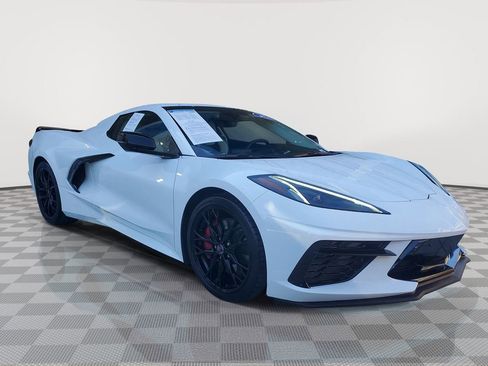 Used 2024 Chevrolet Corvette Stingray Premium Conv w/ Z51 Performance Package image 2