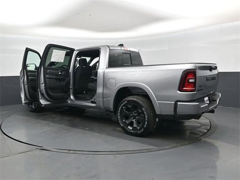 New 2026 RAM 1500 4x4 Crew Cab image 46