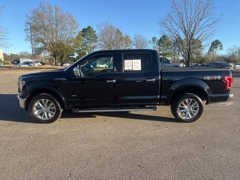 Used 2017 Ford F150 Lariat image 2