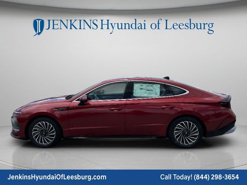 New 2026 Hyundai Sonata SEL FWD image 9