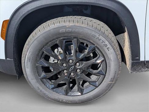 New 2026 Chevrolet Traverse LT w/ Midnight/Sport Edition FWD image 10