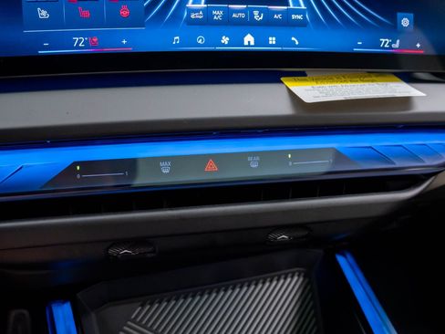 New 2026 BMW X3 xDrive30 w/ M Sport Package AWD/4WD image 28