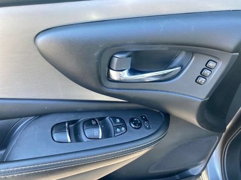 Used 2023 Nissan Murano SL AWD/4WD image 19