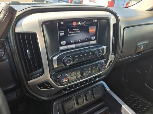 Used 2015 GMC Sierra 1500 SLT w/ SLT Crew Cab Value Package AWD/4WD image 18