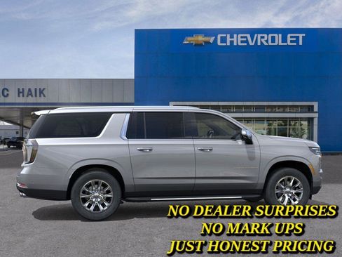 New 2026 Chevrolet Suburban Premier w/ Sun And Tow Package RWD image 5