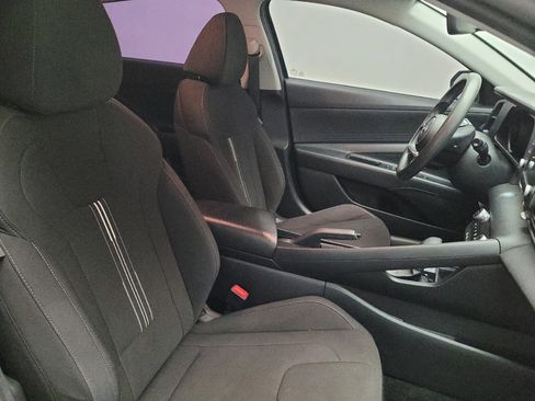 Used 2021 Hyundai Elantra SEL FWD image 21