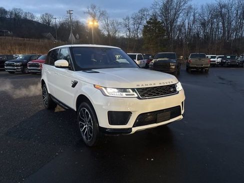 Used 2020 Land Rover Range Rover Sport HSE image 6