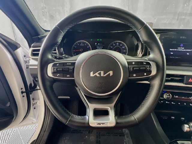 Used 2023 Kia K5 GT-Line w/ GT-Line Premium Package FWD image 16