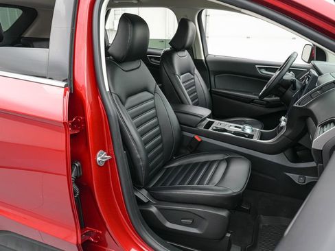 Certified 2024 Ford Edge SEL w/ Convenience Package image 19