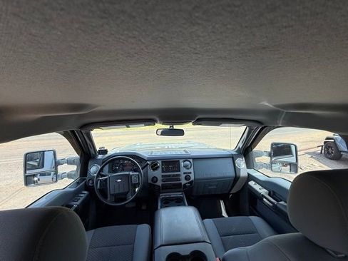 Used 2016 Ford F250 XLT w/ XLT Value Package image 14