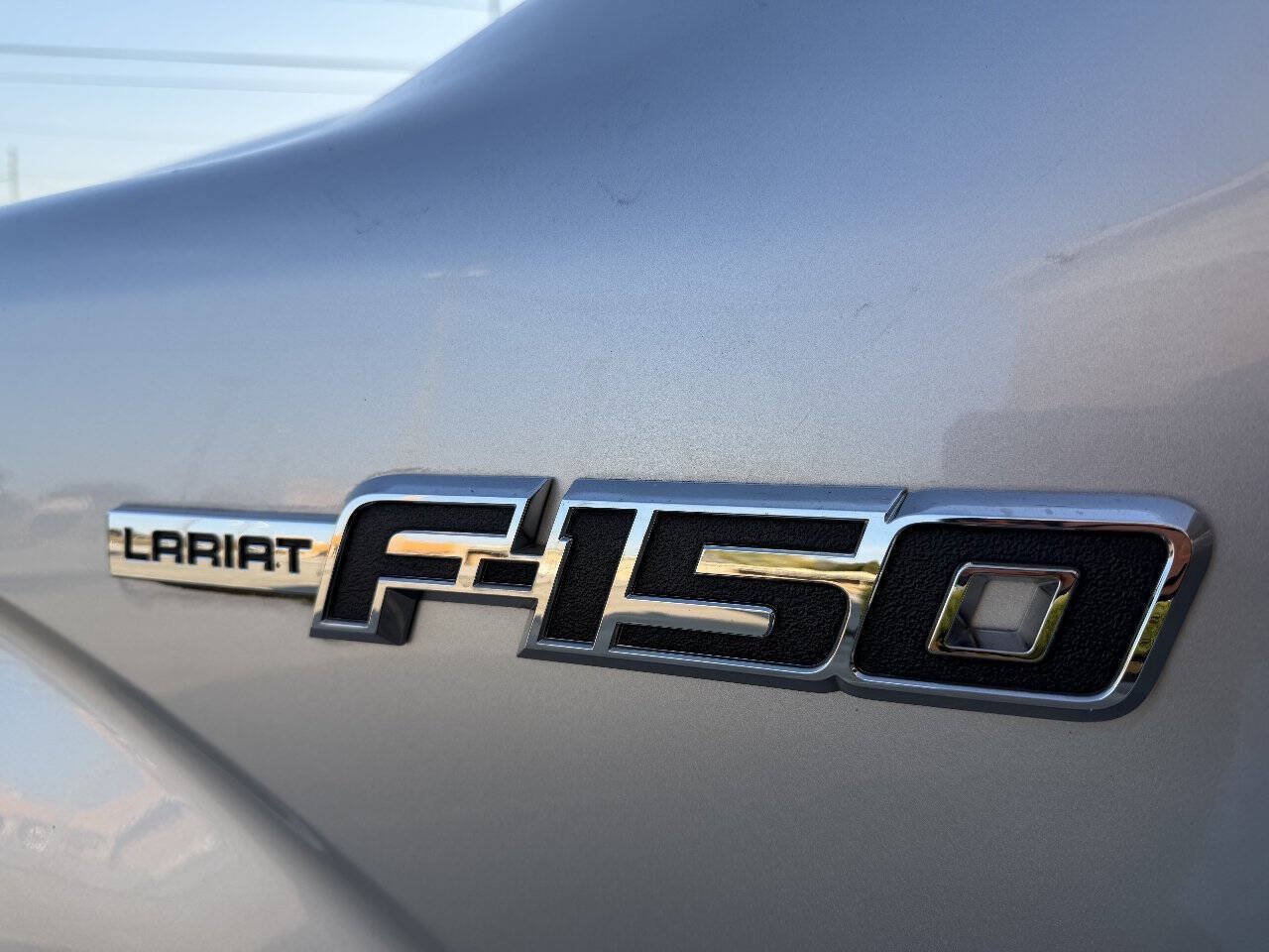 Used 2014 Ford F150 Lariat w/ Equipment Group 502A Luxury AWD/4WD image 11