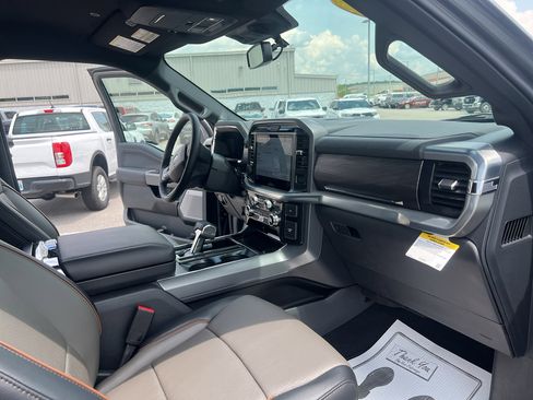 New 2025 Ford F150 Lariat w/ Equipment Group 501A Mid image 12