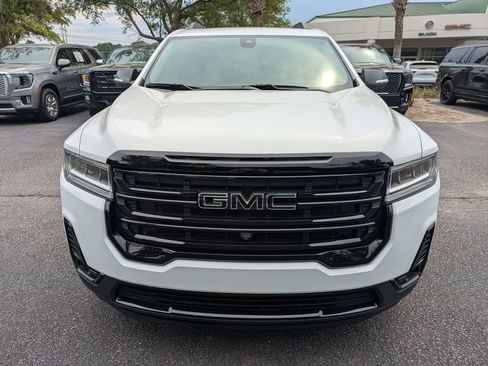 Used 2023 GMC Acadia SLT w/ Elevation Edition FWD image 9