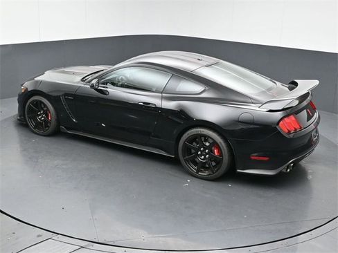 Used 2017 Ford Mustang Shelby GT350R w/ GT350R Equipment Group 920A image 43