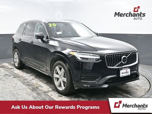 Used 2020 Volvo XC90 T6 Momentum image 1