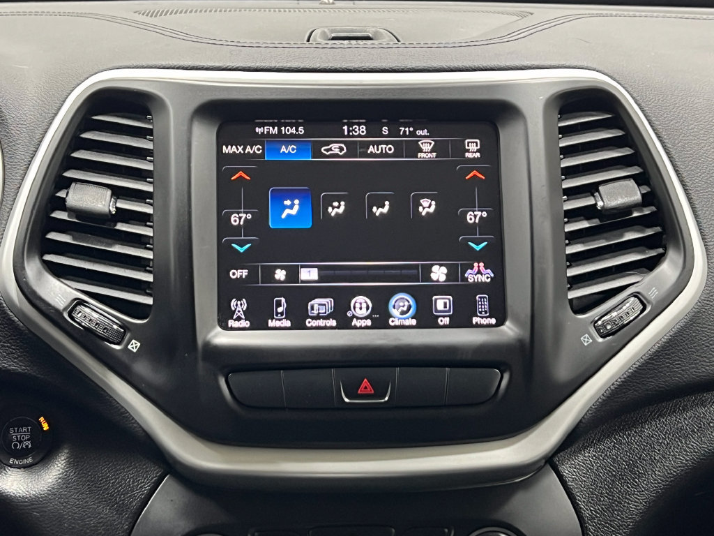 Used 2014 Jeep Cherokee Latitude FWD image 27