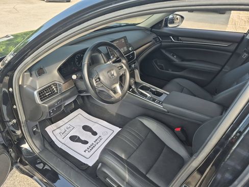 Used 2021 Honda Accord EX-L image 9